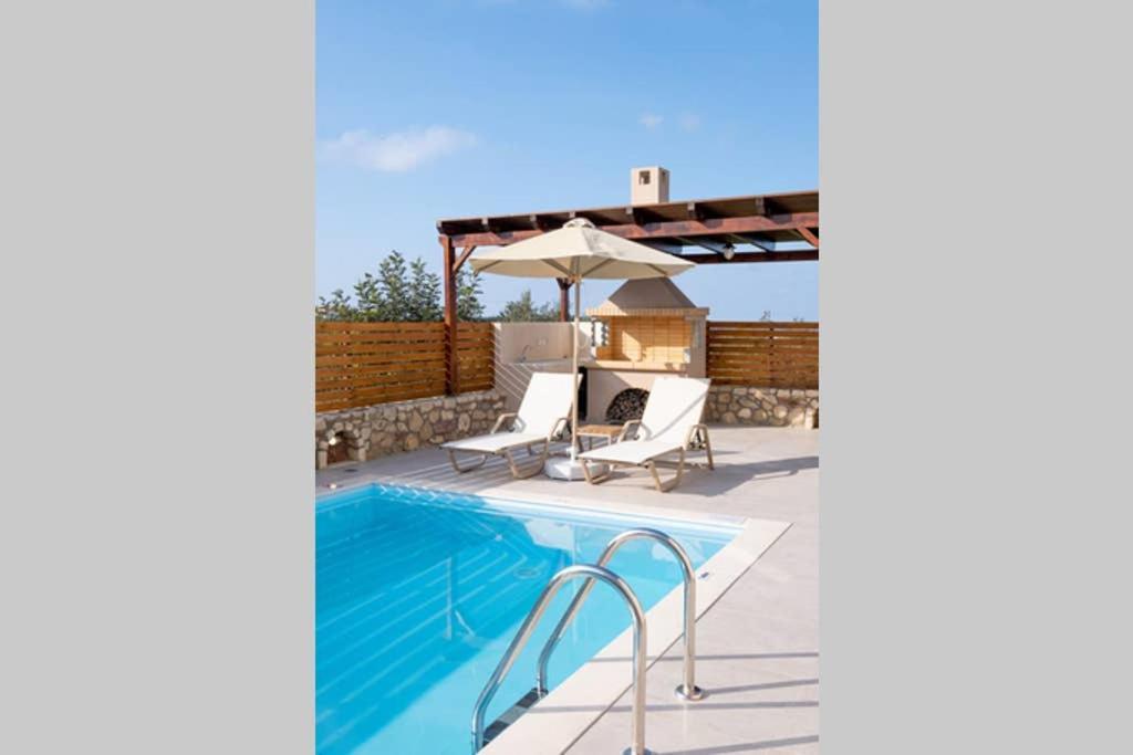Prinos Oasis Twin Villas II エクステリア 写真